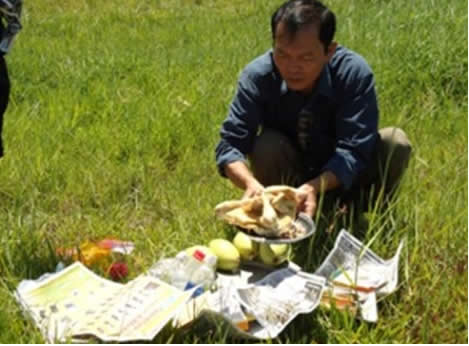 Lịch sử Việt Nam | hố chôn tập thể Biệt Động Quân chút út giúp tìm mộ