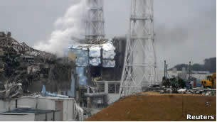 Sự cố Fukushima sau sóng thần đang làm người Nhật mất niềm tin với điện hạt nhân