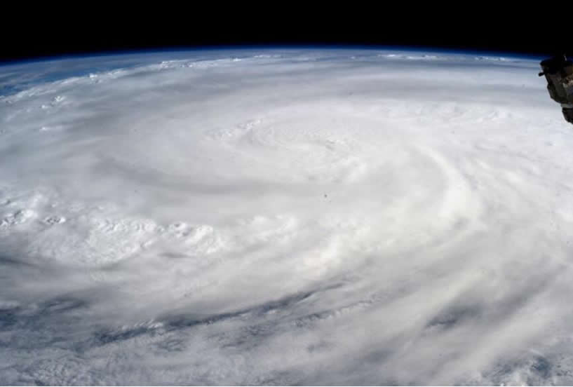 super typhoon haiyan in philippines, haiyan, tacloban city, satellite