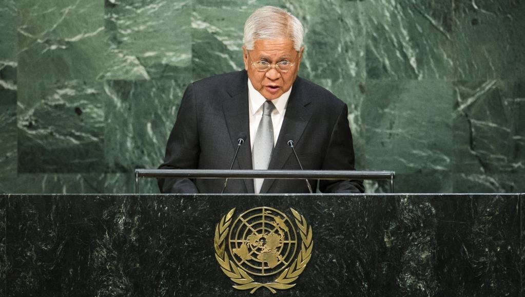 Ngoại trưởng Philippines Albert Del Rosario tại Liên Hiên Hiệp Quốc, ngày 02/10/2015