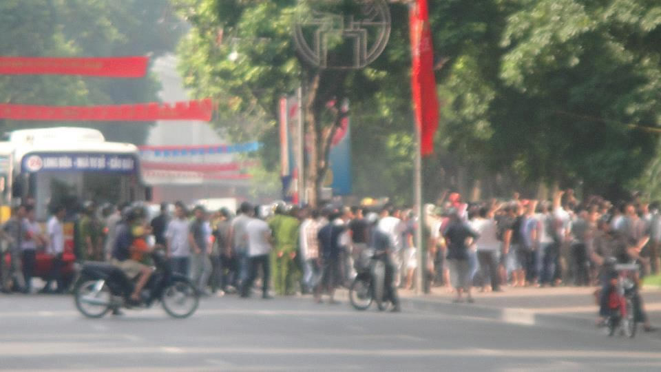 biểu tình chống giặc Tầu ngày 05082012 ở Việt Nam