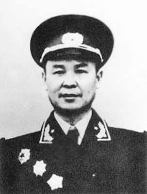 đại tướng La Vinh Hoàng (王宏坤) bí danh Vi Quốc Thanh, cục tình báo hoa nam